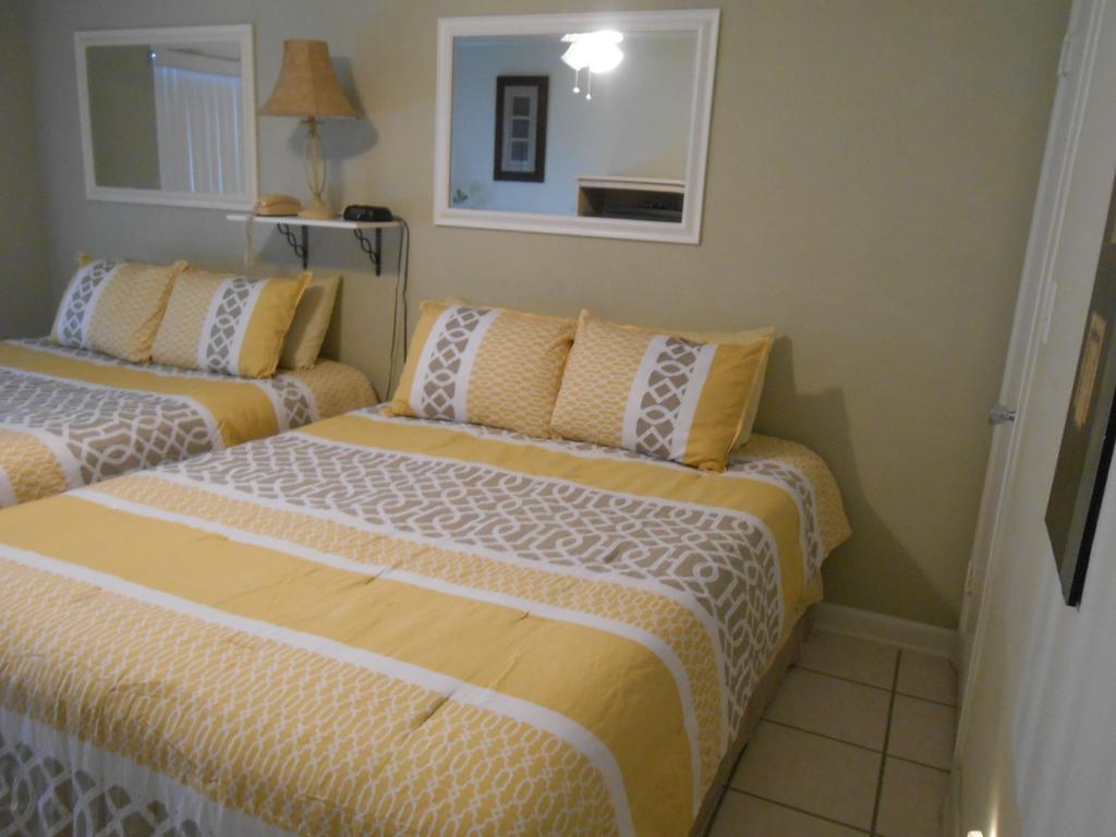 The Marlin - Cocoa Beach Apartment ภายนอก รูปภาพ