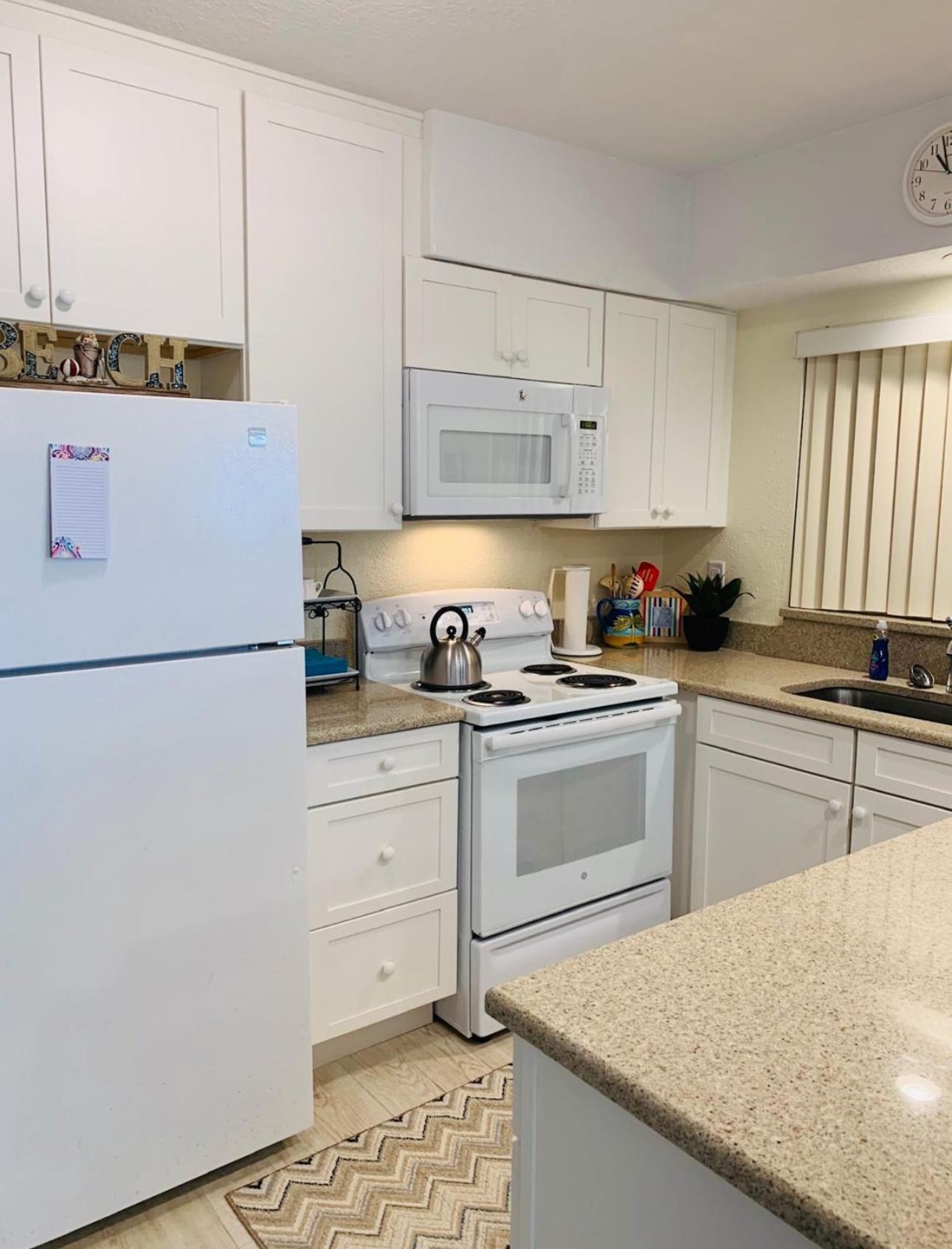The Marlin - Cocoa Beach Apartment ภายนอก รูปภาพ