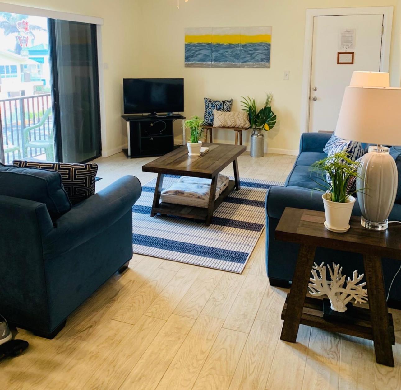 The Marlin - Cocoa Beach Apartment ภายนอก รูปภาพ